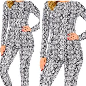 ZENANA PYTHON SNAKE PRINT PRINT MICRO FIBER LOUNGEWEAR SET WOMEN BLACK SIZE M